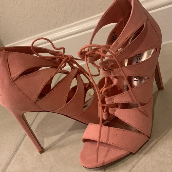 Madden Girl Shoes - Madden girl peach Color sandals